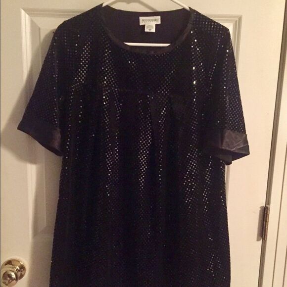 Motherhood Maternity Black Sequin Top - Picture 1 of 2